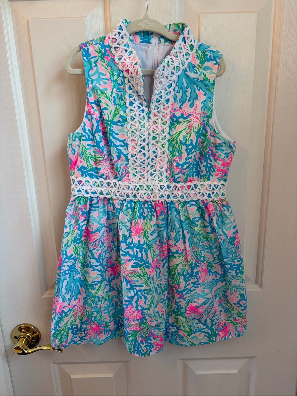 Lilly Pulitzer Blue, Pink and Green Coral-Print Sleeveless Dress with Lace Trim